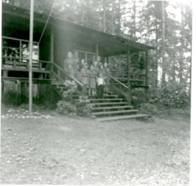 Brownie Camp at Ranger Cabin 1958, Sep 1958 thumbnail
