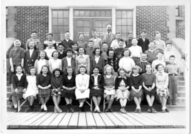 Douglas Road school class, [1948] thumbnail