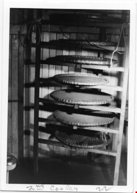 Cooling rack, 1975 thumbnail