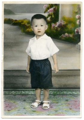 Little boy in shorts, [ca.1940] thumbnail