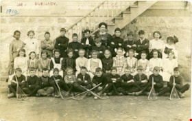 East Burnaby Public School, 1910 thumbnail