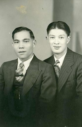 Studio portrait of Puy Yuen Chan and Suey Cheung (Harry), [between 1940 and 1950] thumbnail