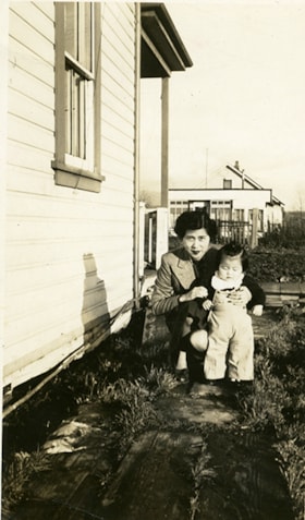 Julie Cho Chan Lee with her aunt, [between 1945 and 1947] thumbnail