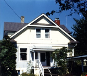 Front of Mawhinney house, [1988] thumbnail