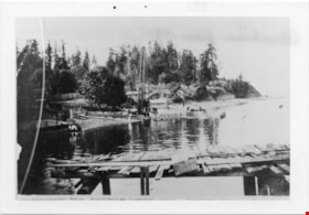 Waterfront Looking west from George Black's, 1890-1915 thumbnail