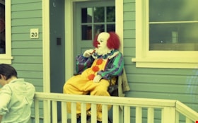 Pennywise the clown during filming of  thumbnail