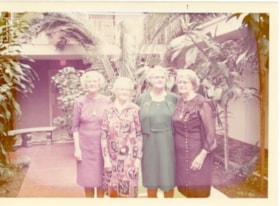 Four Love sisters, [1970-1980] thumbnail