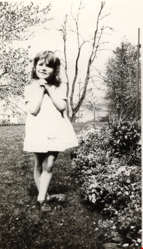 Louise Irwin in yard, [1932] (date of original), copied 2004 thumbnail