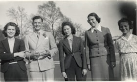 Eleanor and Louise Irwin with members of the Hall family, [1939] (date of original), copied 2004 thumbnail