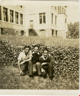Cecil Lee and brothers, [between 1943 and 1944] (date of original) thumbnail