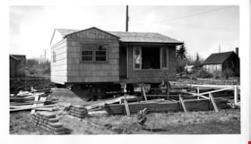 Raising the house on Winch Street, 18 Mar. 1948 thumbnail
