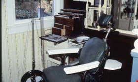 Dentist's office, [between 1987 and 1989] thumbnail