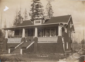 England family home on Royal Oak Avenue, [between 1927 and 1930] (date of original) , copied 2020 thumbnail