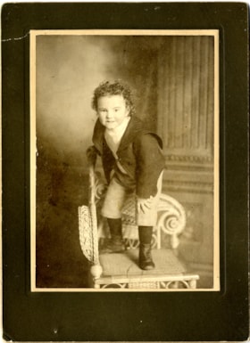 May Bateman, [1901] thumbnail
