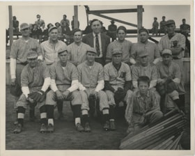 Baseball team, 1946 thumbnail