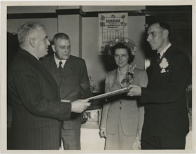 Presentation to Margaret and Joe Corsbie, 14 Apr. 1948 thumbnail