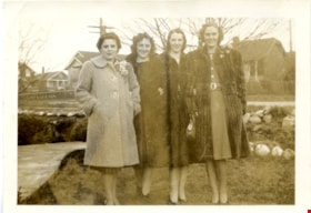 Rita Taylor with Dolly, Lila and Margaret Knight, [195-] thumbnail