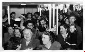 Crowd at opening day of Simpsons-Sears, 5 May 1954 thumbnail