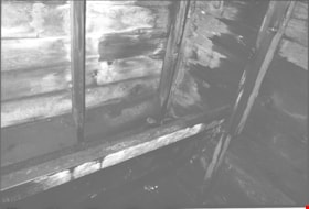 Interior of Cunningham barn, Jan. 1991 thumbnail
