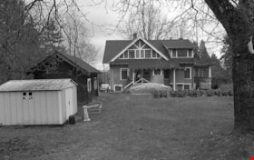 Cunningham house and back yard, Jan. 1991 thumbnail
