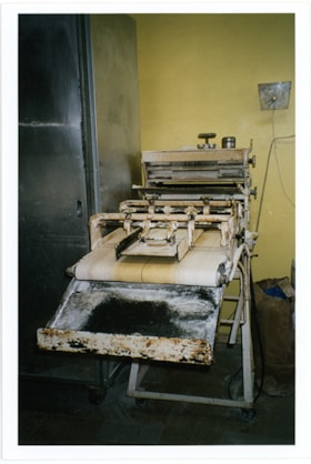 Baking equipment in bakery, Jul. 2003 thumbnail