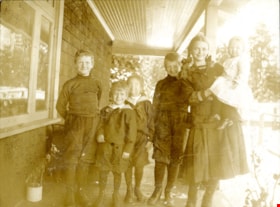 Whiting children on porch of Love farmhouse, [191-] thumbnail