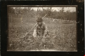 Chinese man working in field, [191-] thumbnail