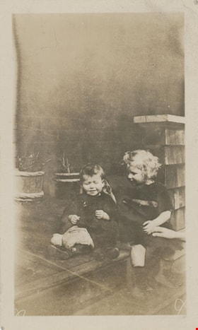 Ina and Mary Stanley, [192-] thumbnail