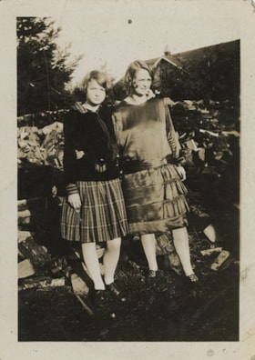 Jessie and Edith Whiting, 1928 thumbnail
