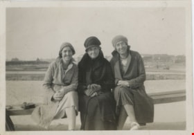 Ada, Mary Conquest and Mary Stanley, [192-] thumbnail