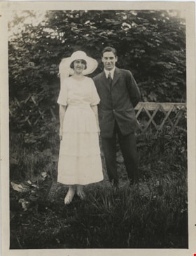 Girlie Love and Arthur Whting, 20 Apr. 1921 thumbnail