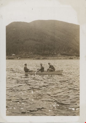 Frank Stanley rowing on lake, [194-] thumbnail