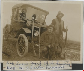 Bob Love and Charles Deacon with Ford automobile, 1916 thumbnail