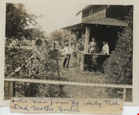 Jesse, Martha and Girlie at the Love farmhouse, [between 1912 and 1920] thumbnail
