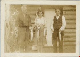 George, Rhoda and Stan with fish, [193-] thumbnail