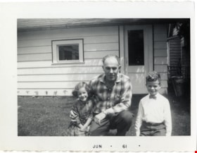 Charlie Rogers with Bob and Colleen Rogers, Jun. 1961 thumbnail