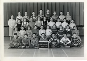 Sussex School Grade 3 and Grade 4 classes, 1962 thumbnail