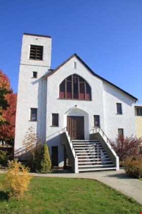 Exterior view of Willingdon Heights United Church, 2013.. West elevation.. thumbnail