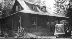 Historic photo of the Alfred & Ruth MacLeod Cottage, 1935. (Oblique view. Historic Photo). Copyright: City of Burnaby. thumbnail