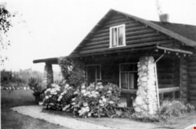 Historic view of Roy & Catherine Cummins House, circa 1925. (Side elevation. Historic Photo). Copyright: City of Burnaby thumbnail